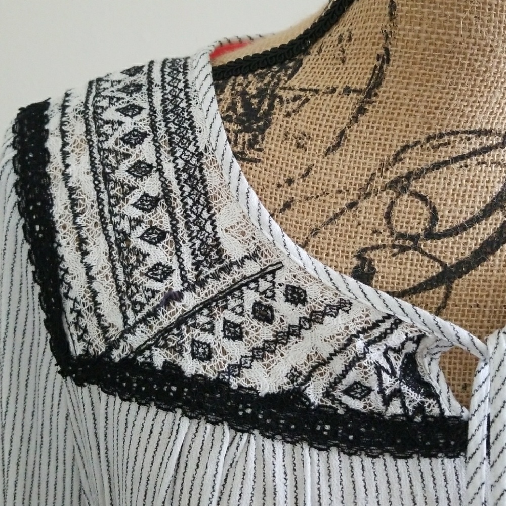Boho Top - Picture 2 of 4